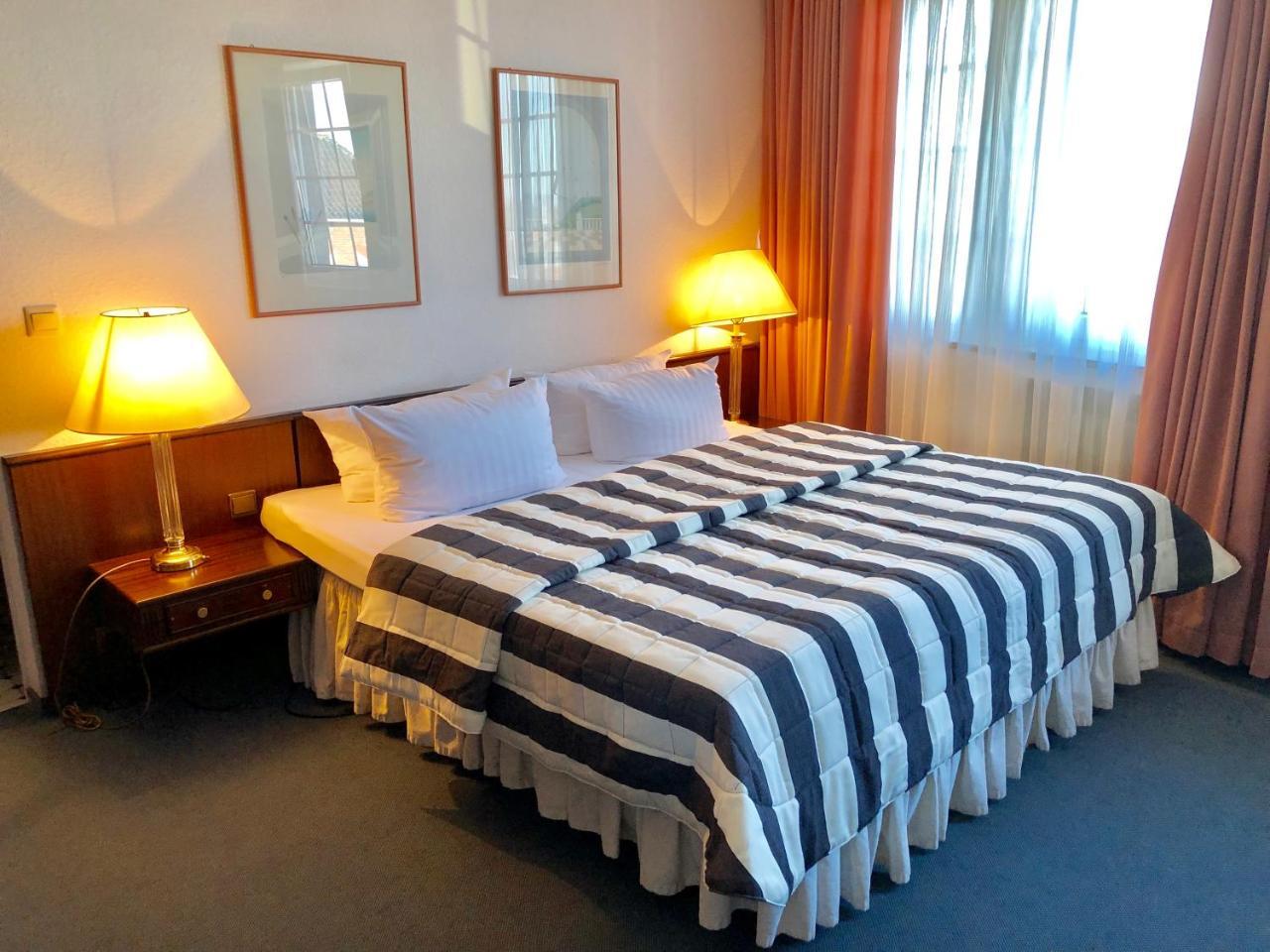 Hotel Koelner Hof Dormagen Dış mekan fotoğraf